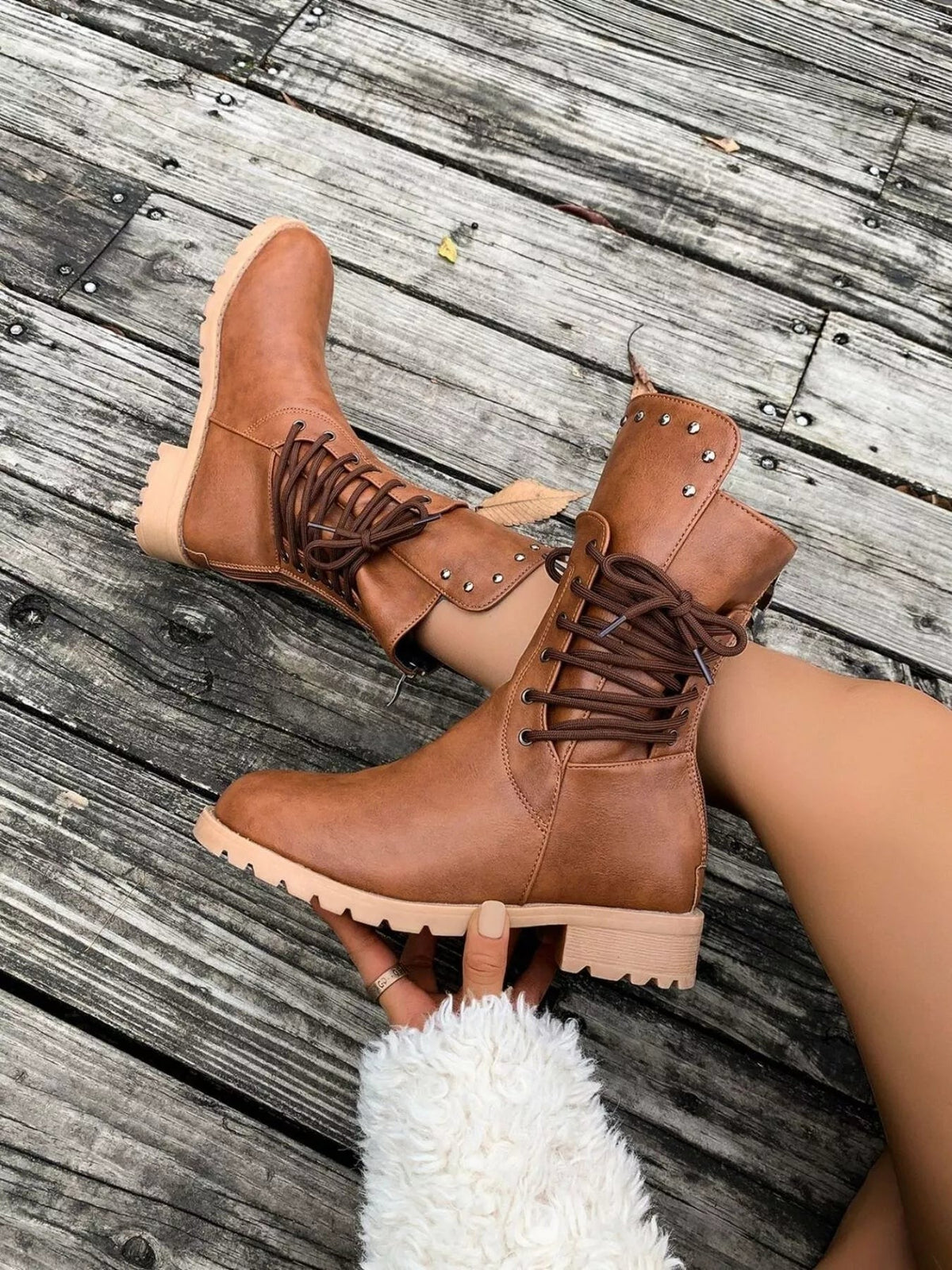 Noah | Round Toe Platform Boots