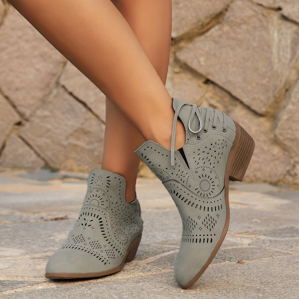 Noah | Vintage Cutout Ankle Boots