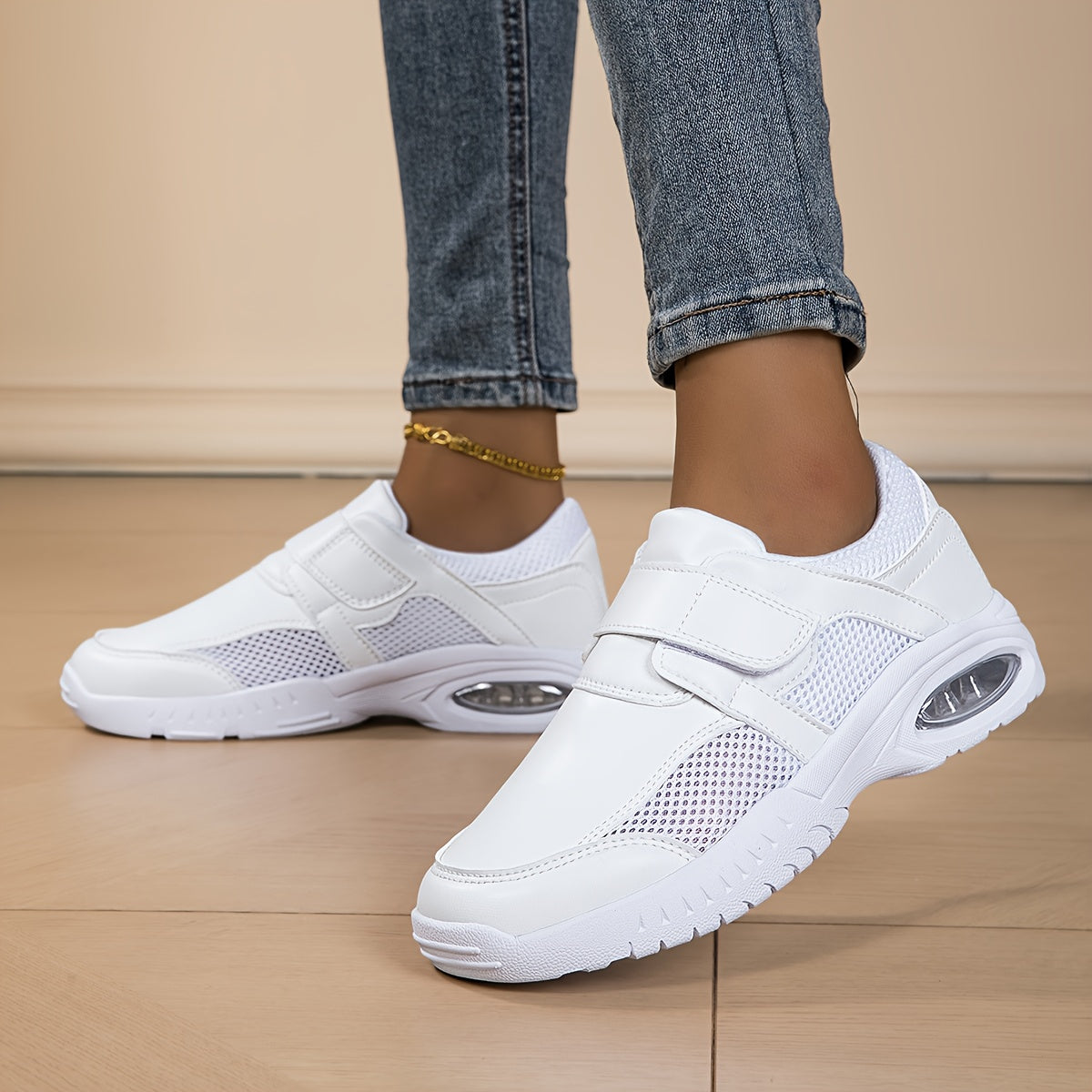 NoahFit™ | Nurse Work Trainers