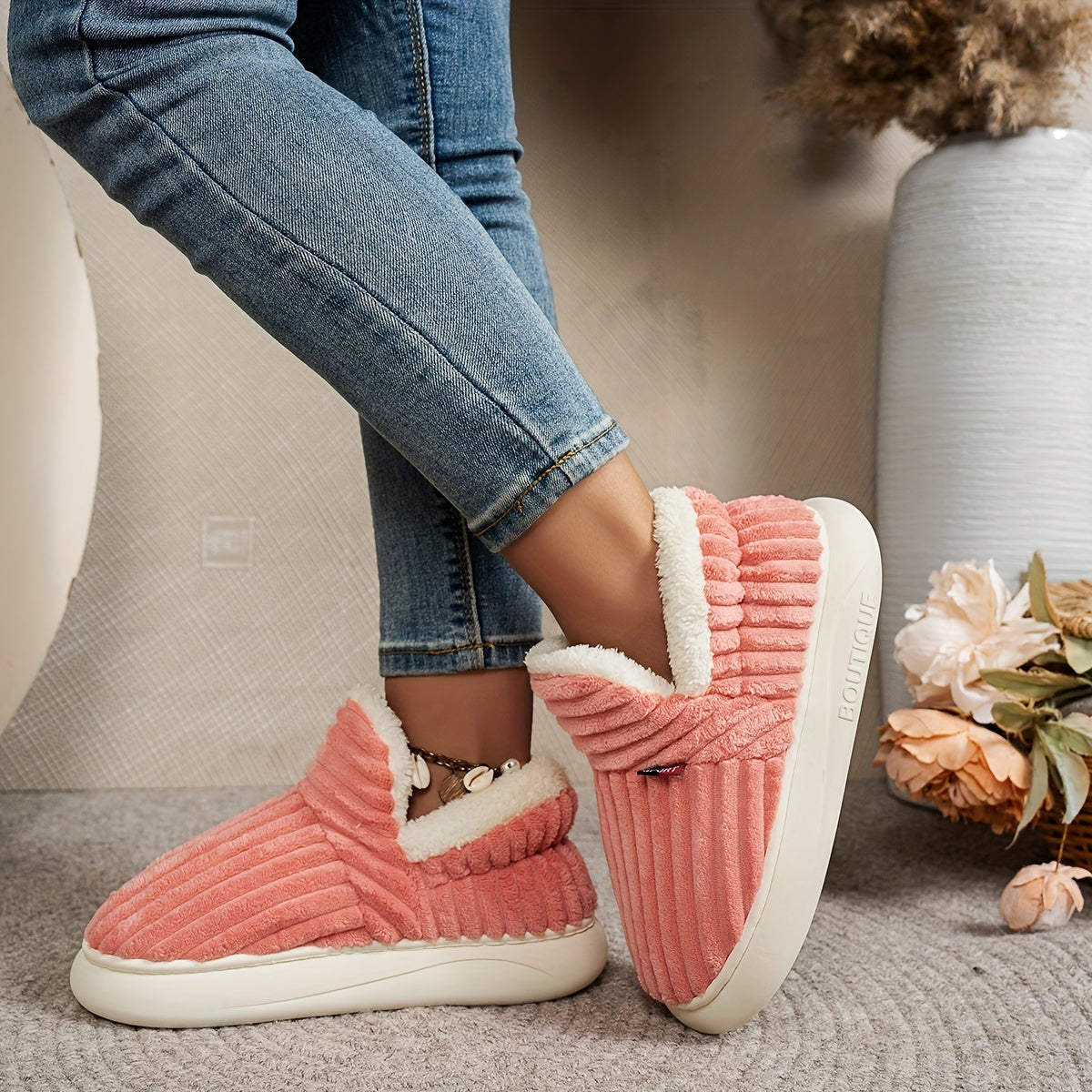 Amelia™ | Warm Wool-Lined Winter Slippers