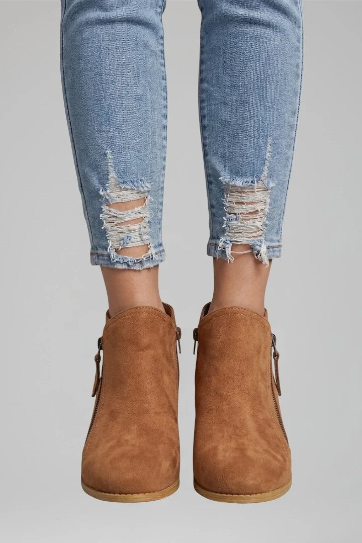 Noah | Suede Side Zipper Ankle Boots