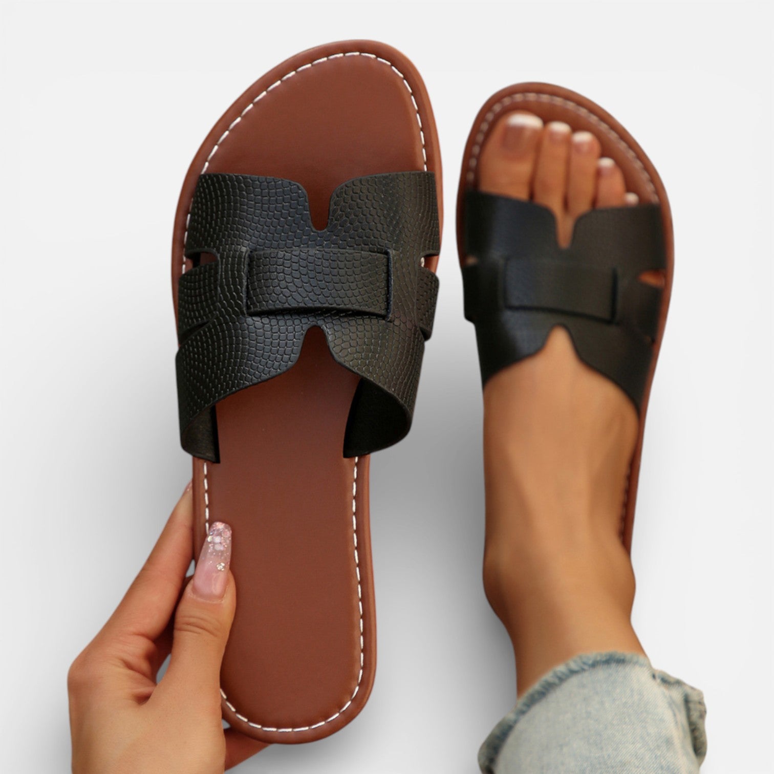 Noah | Women’s Leather Slide Sandals