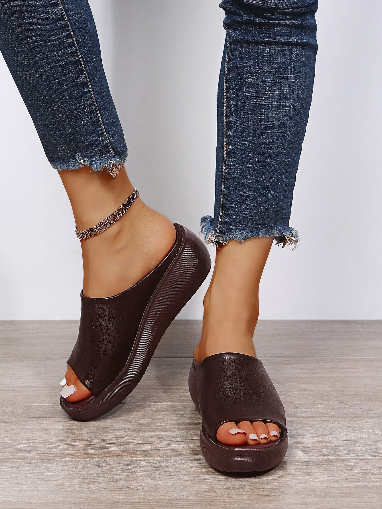 Noah™ | Ergonomic Comfort Slippers