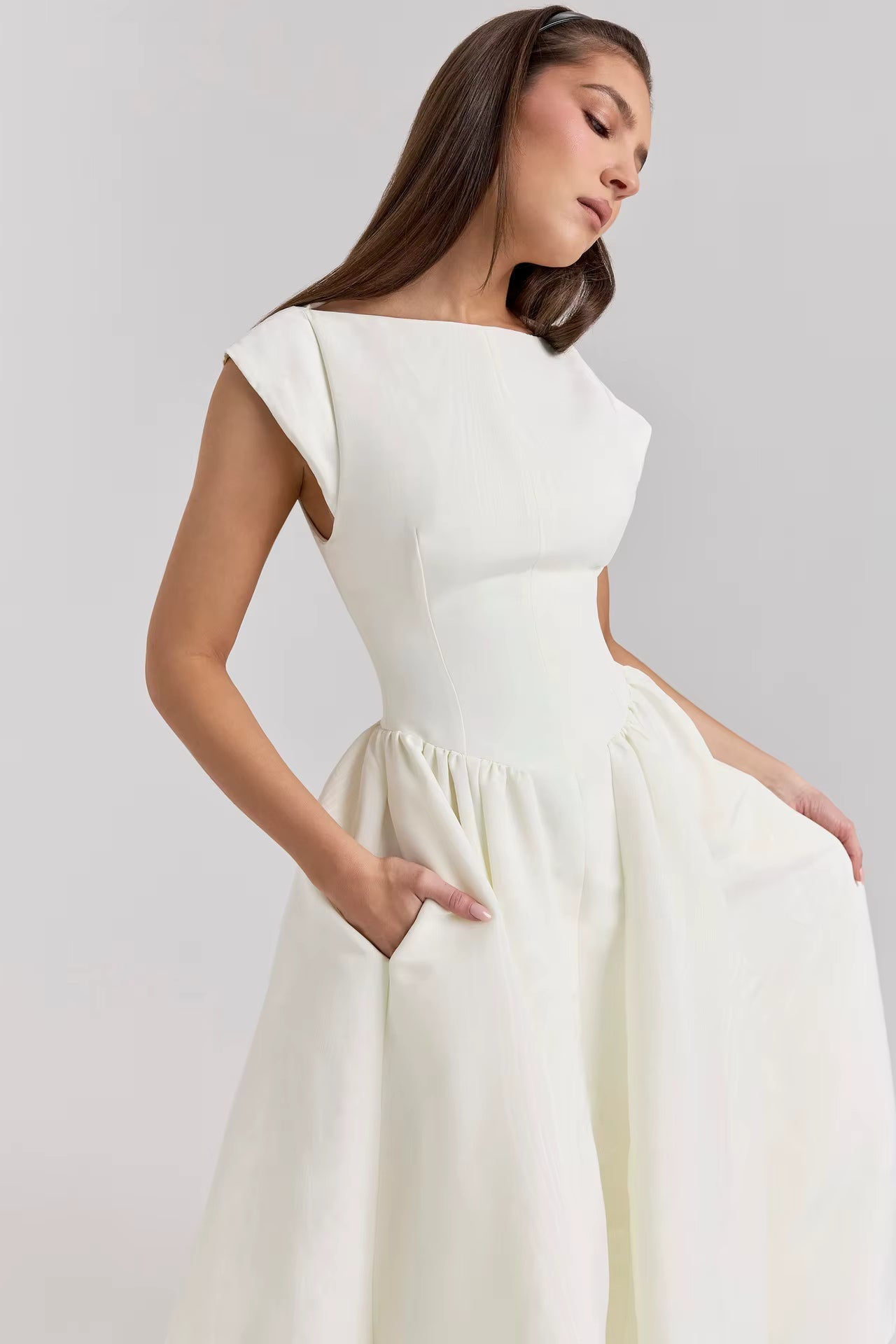 Luna Fashion House | Structured Cap Sleeve Midi Dress – Classic Occasion Dress