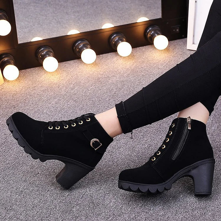 Noah | Women's Lace-Up Ankle Boots
