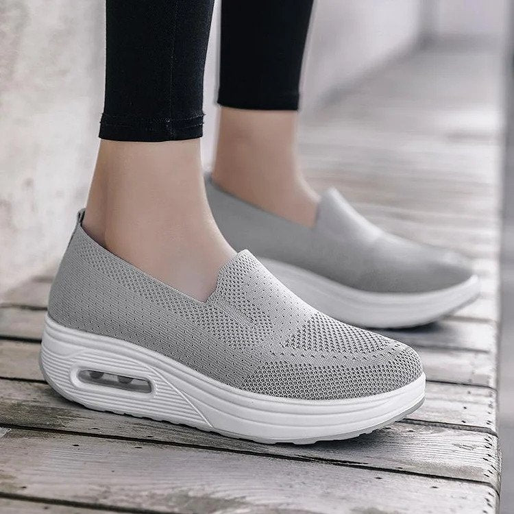 NoahShoes™ - Orthopedic Women Sneakers