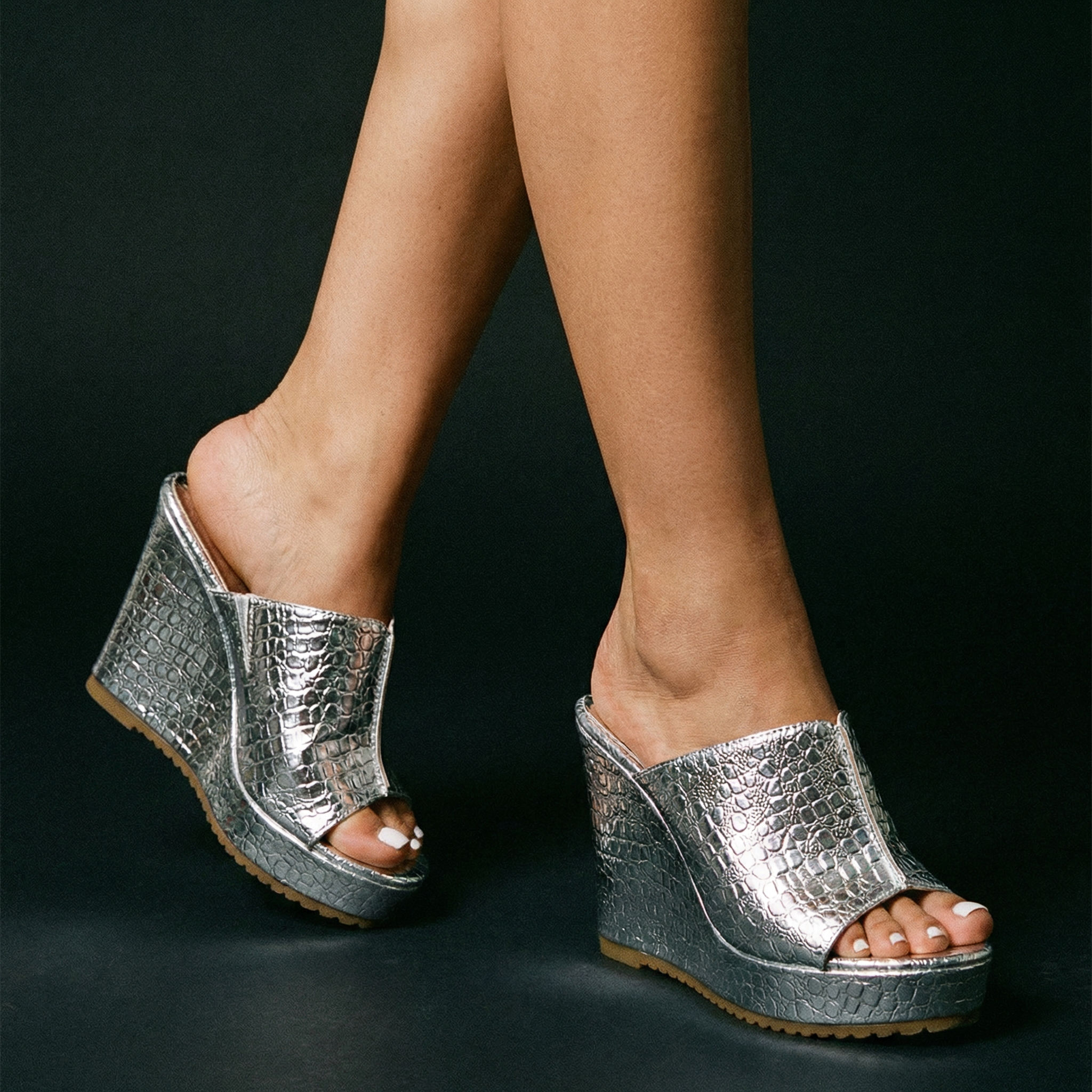 Isadora | Women's Gold Platform Wedge Sandals