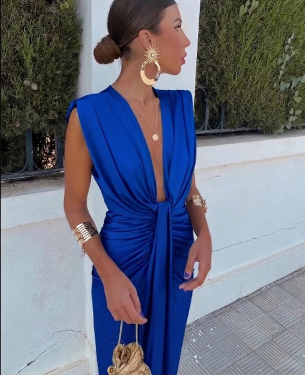 Grace | Women's Pleated Sleeveless Deep V-Neck Midi Dress