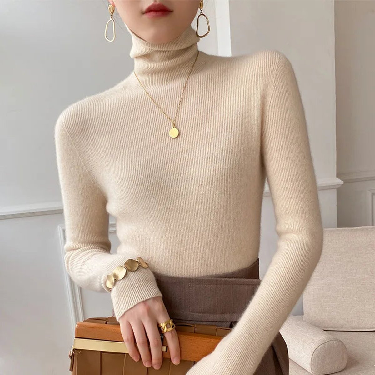 Ivy | Women's Slim-Fit Cashmere Turtleneck Jumper