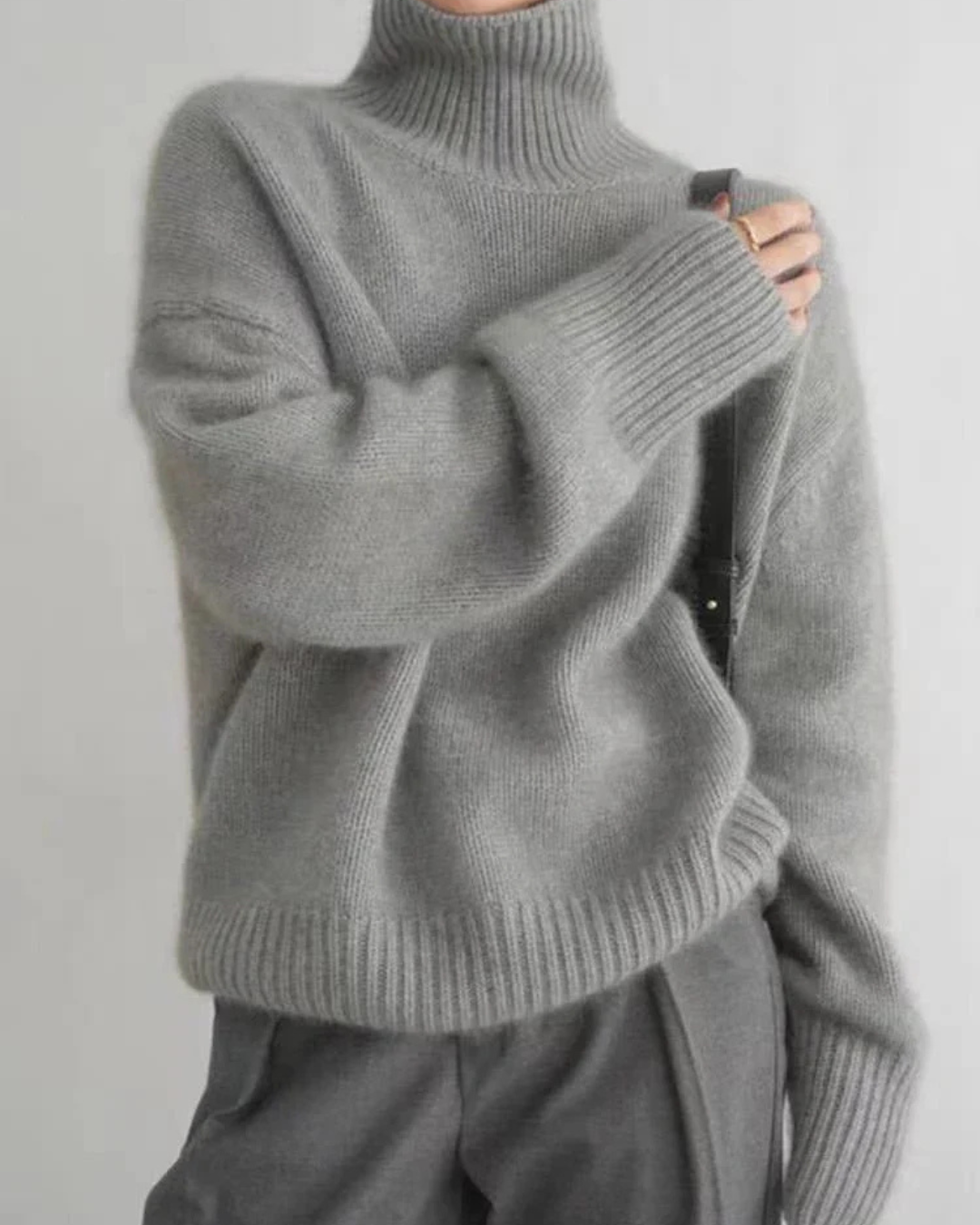Amelia | Women’s Turtleneck Oversized Casual Sweater
