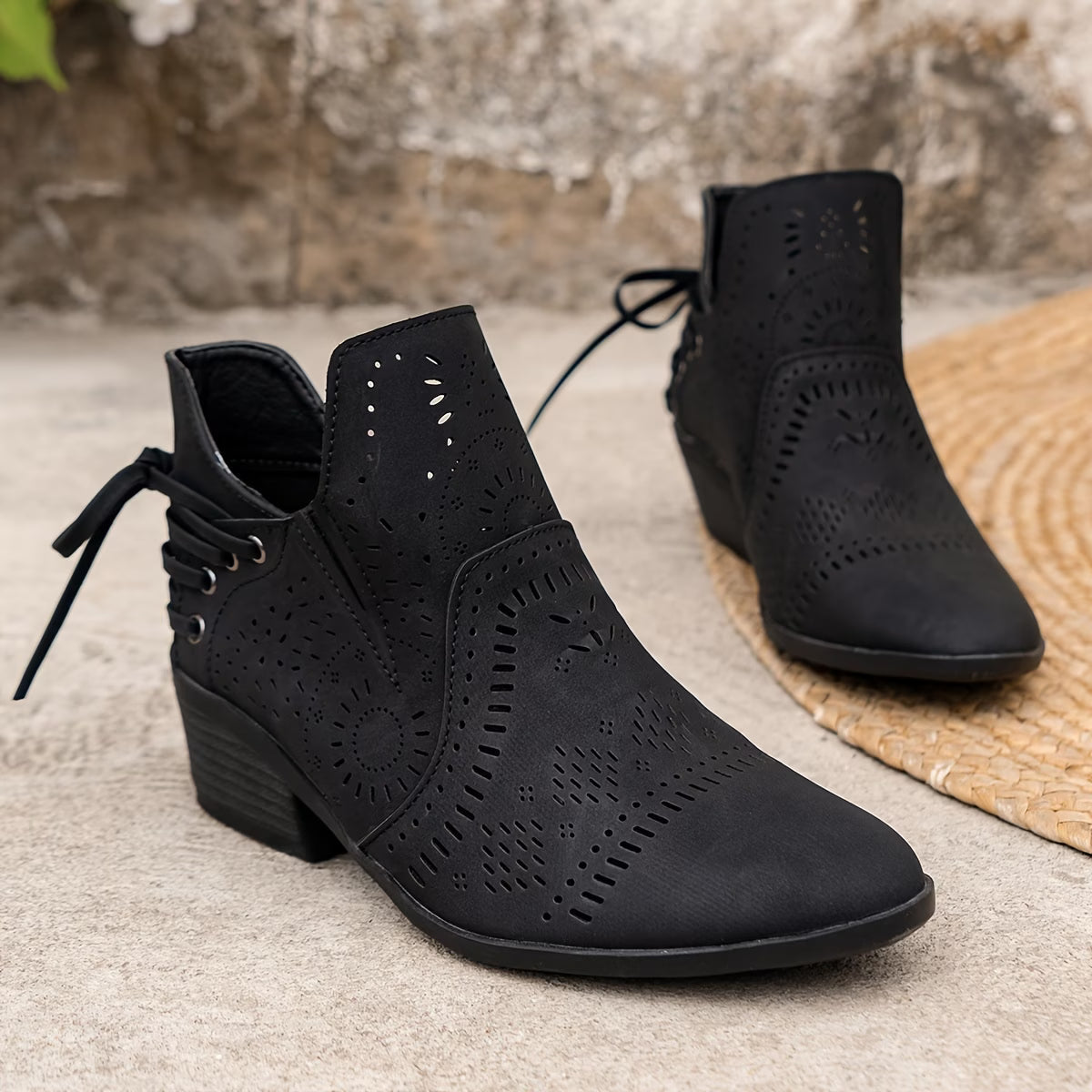 Noah | Vintage Cutout Ankle Boots