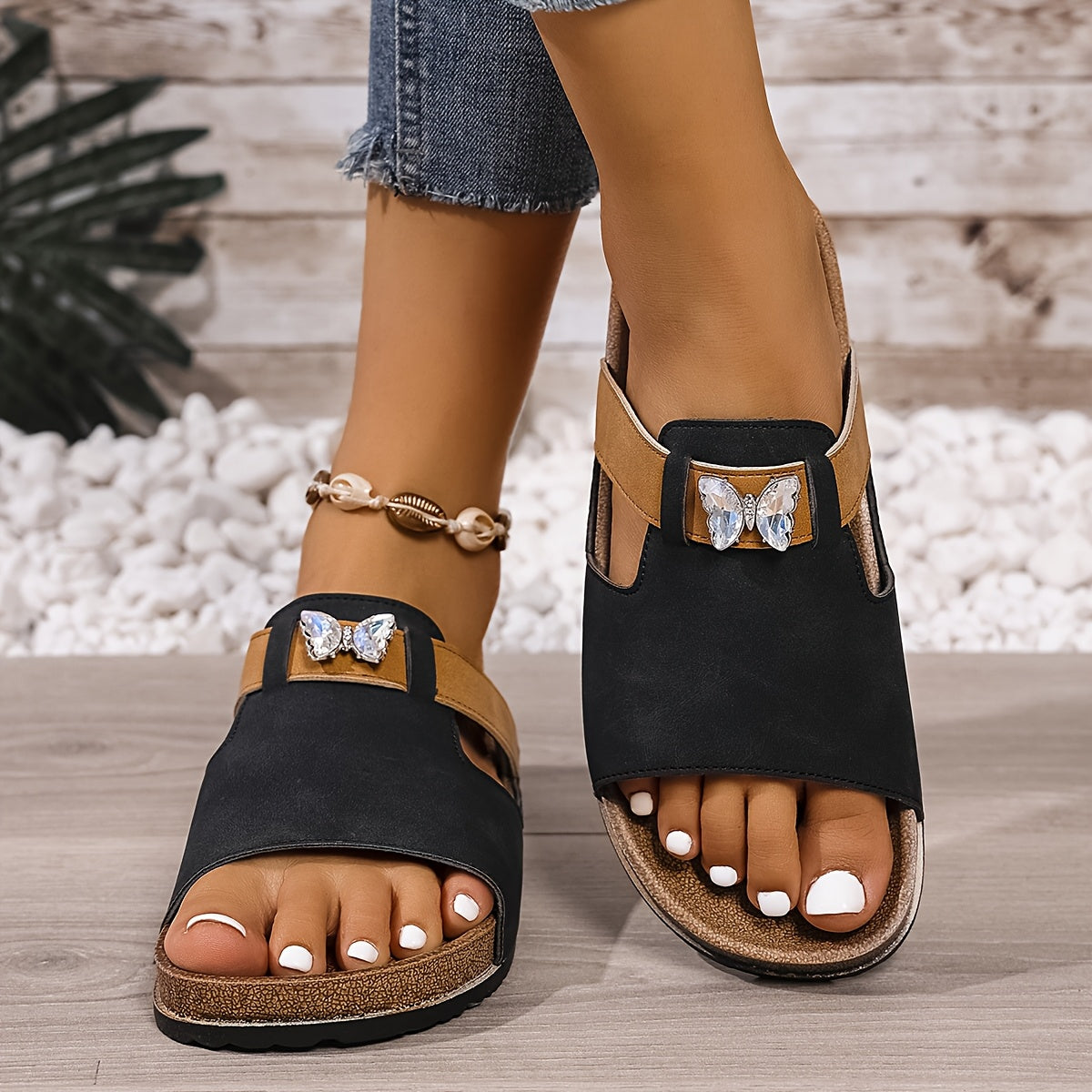 Noah™ | Women’s Orthopedic Platform Slides