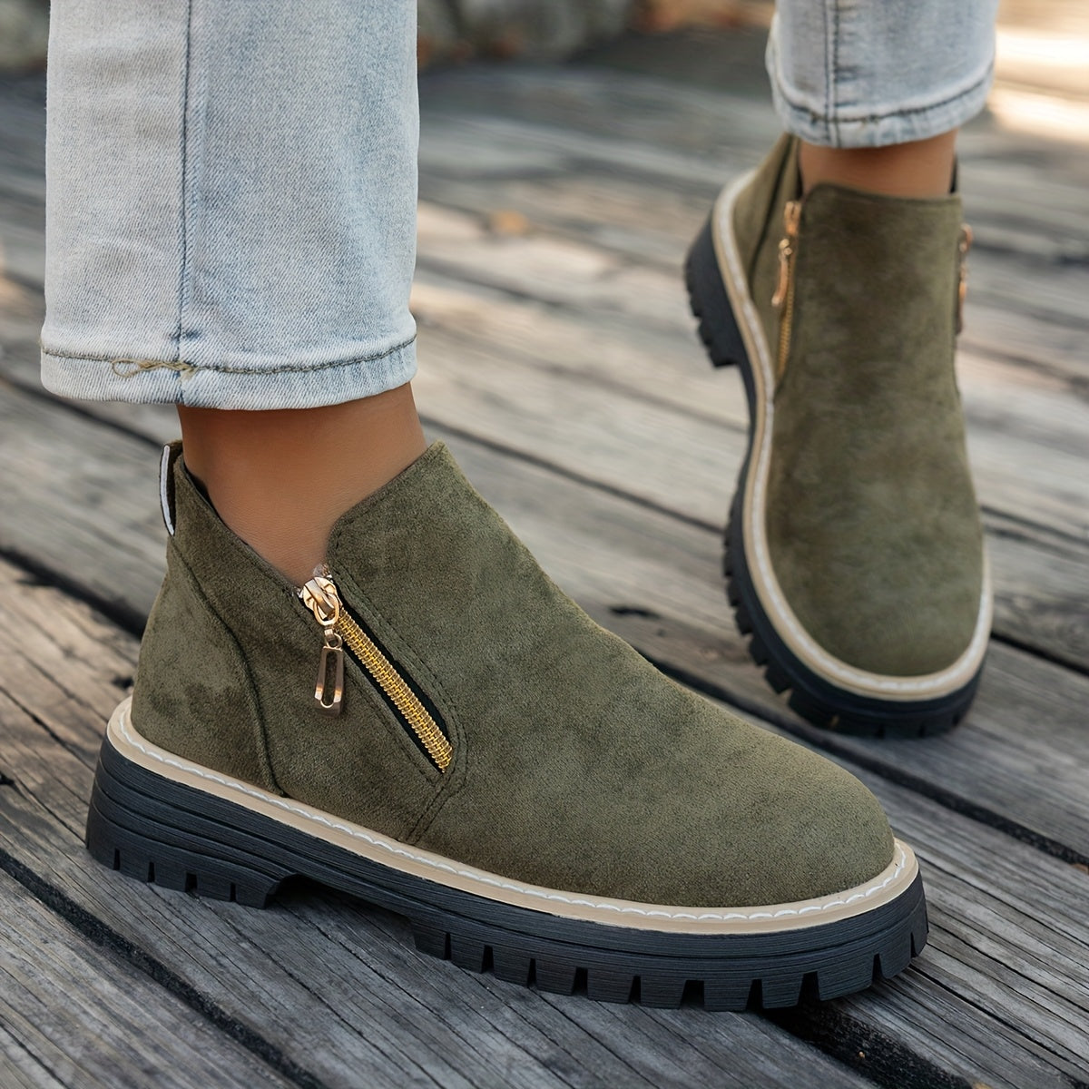 Noah | Chelsea Ankle Boots