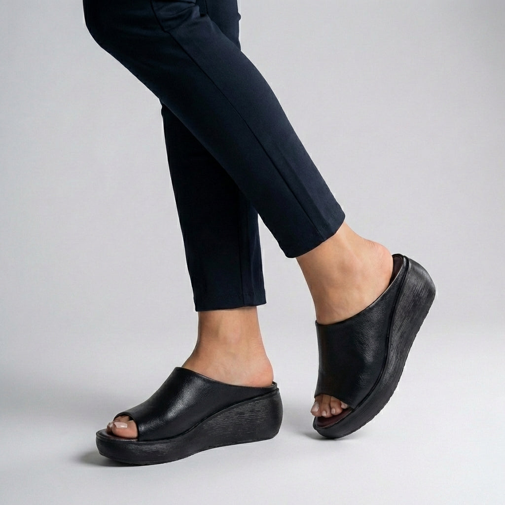 Marley™ | Leather Platform Slides