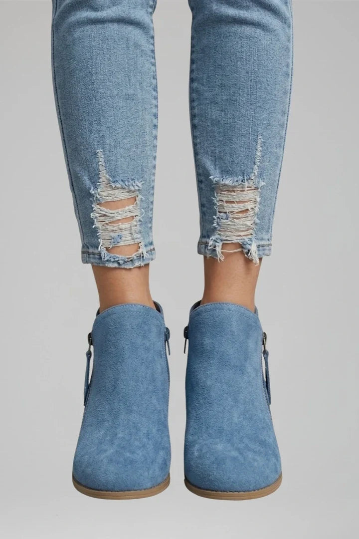 Noah | Suede Side Zipper Ankle Boots