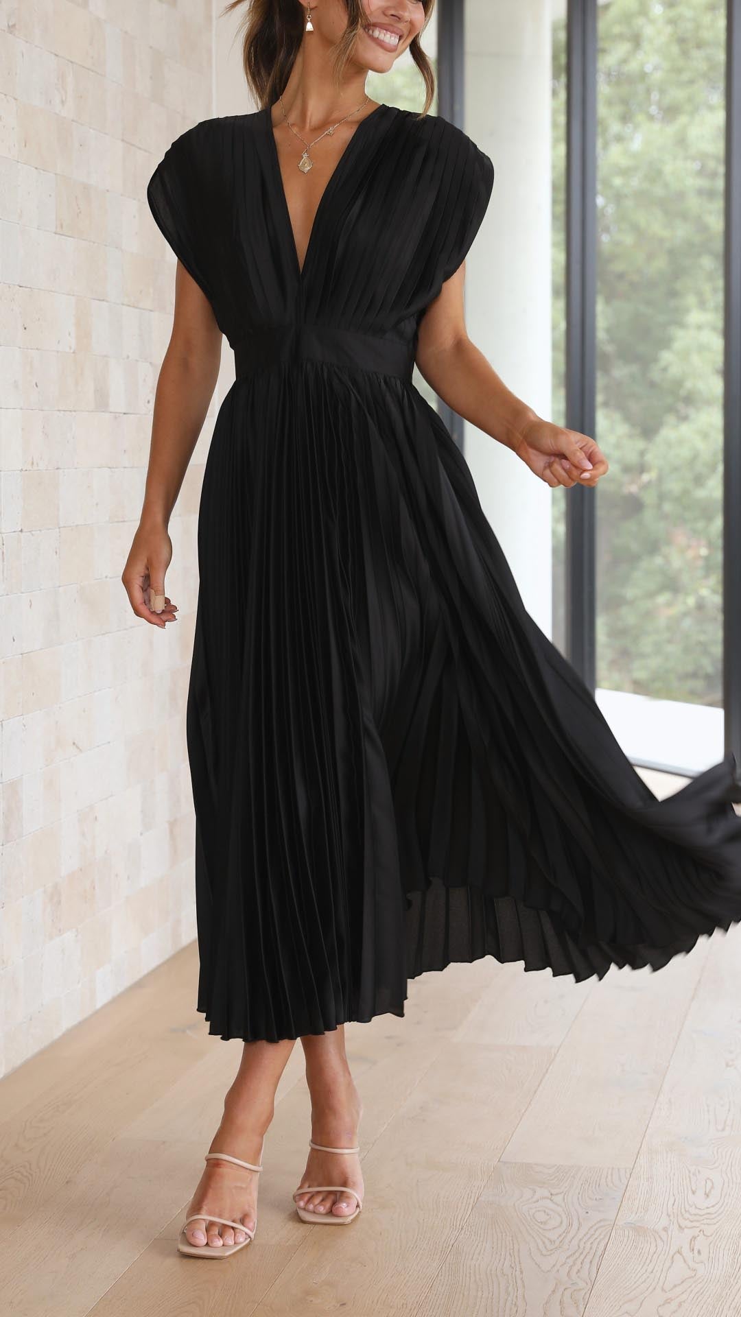 Julia | Women’s Classic Pleated Maxi Dress