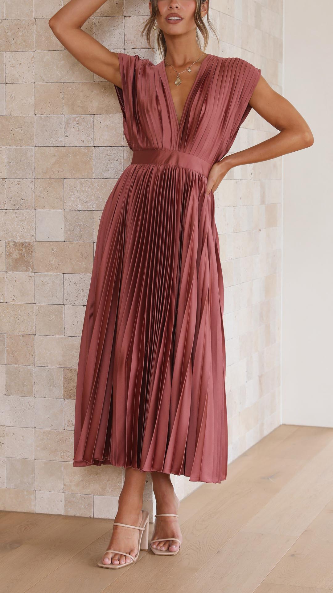 Julia | Women’s Classic Pleated Maxi Dress