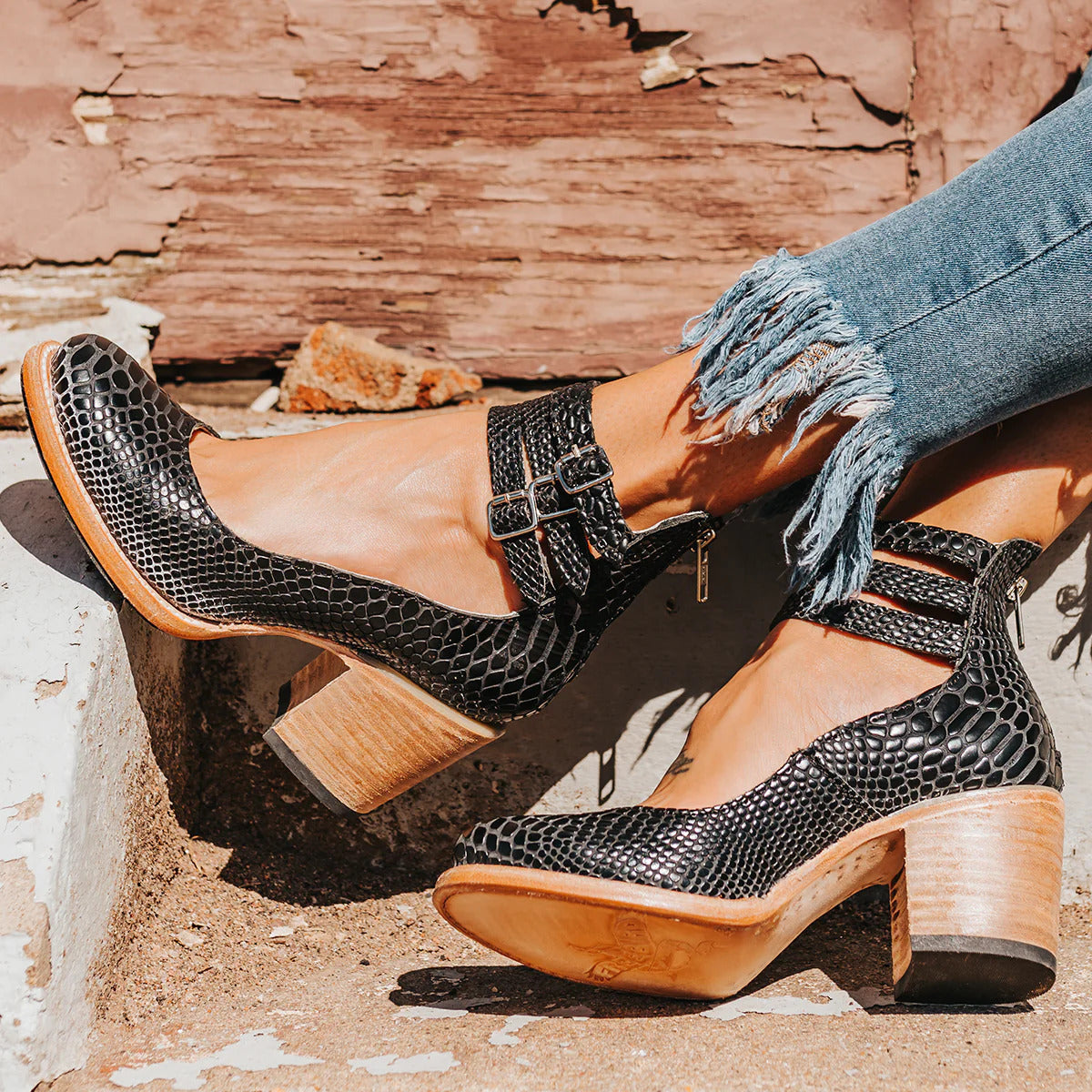 Verona | Vintage Strappy Ankle Strap Heels