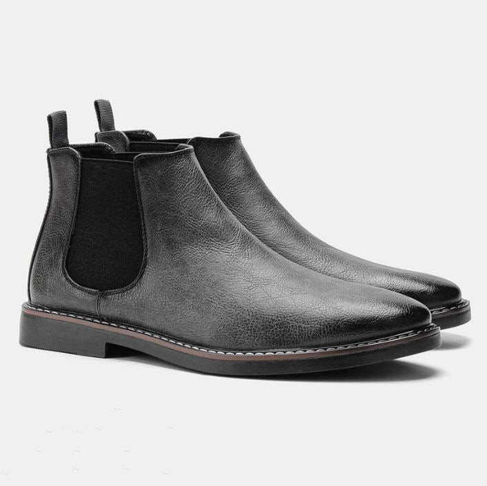 Wayne™ Timeless Chelsea Boots