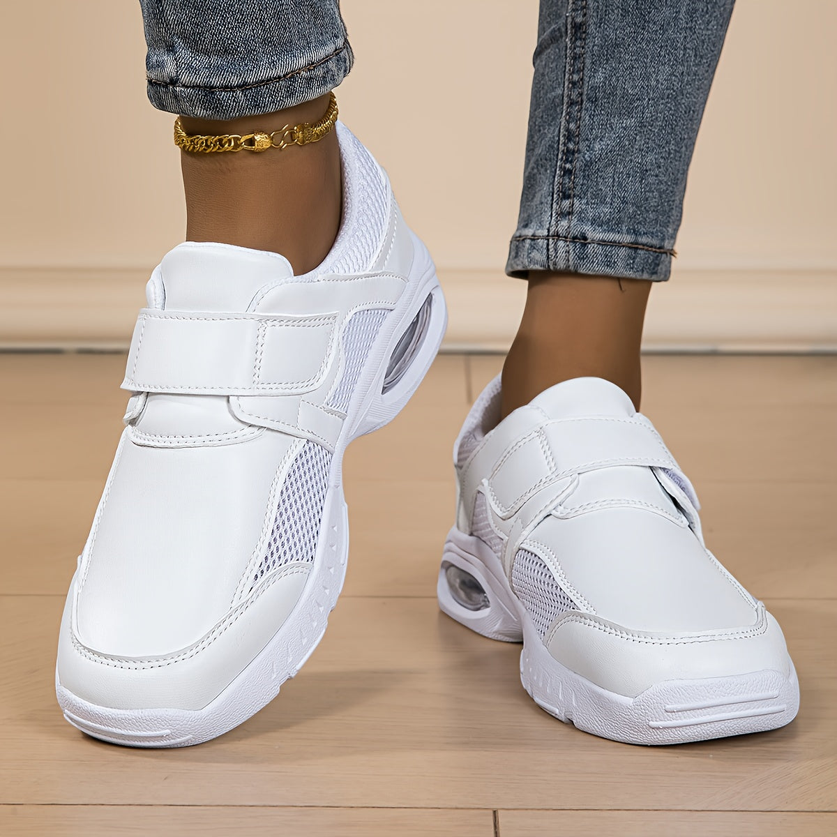 NoahFit™ | Nurse Work Trainers