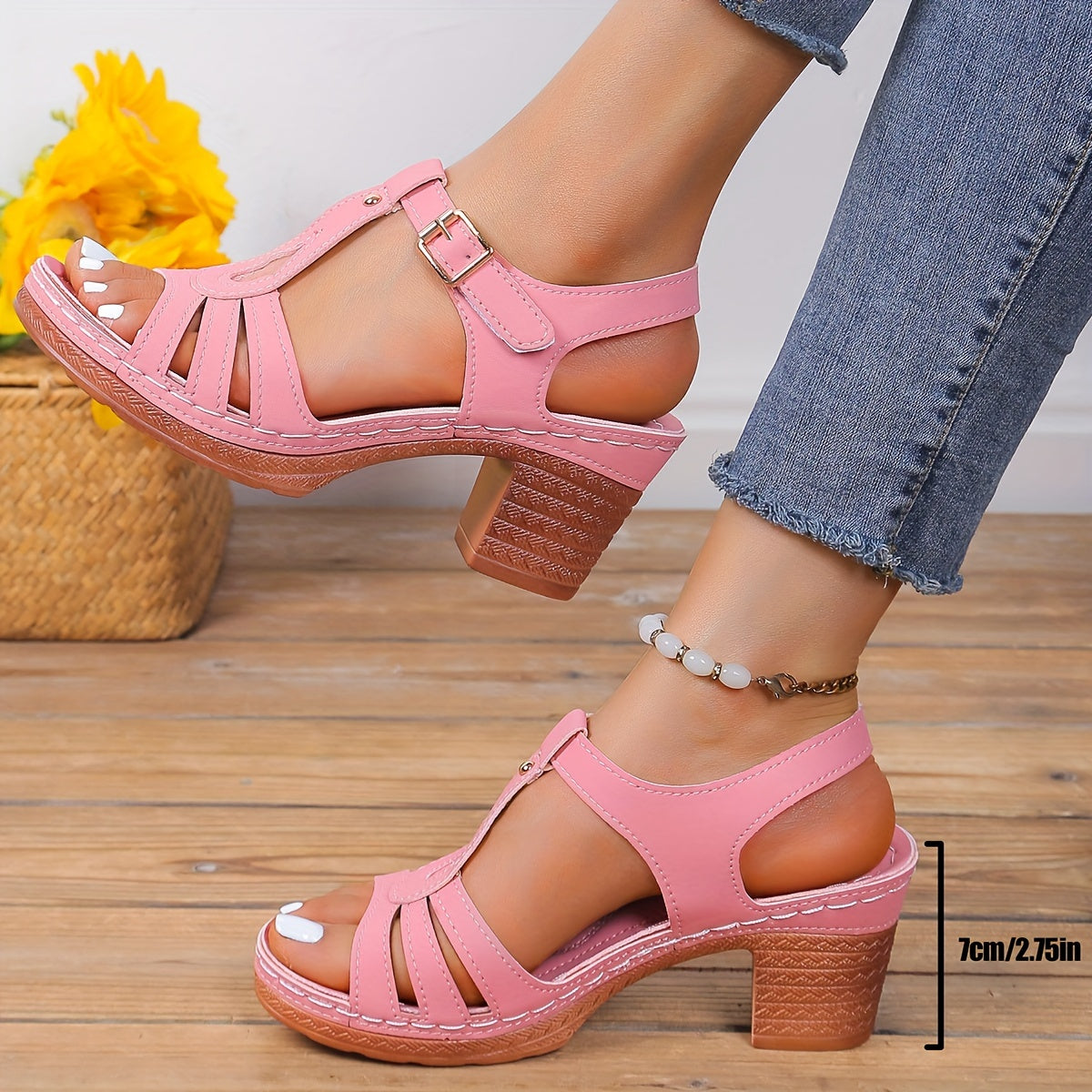 Zuri | Women's Cushioned Adjustable Buckle Sandals