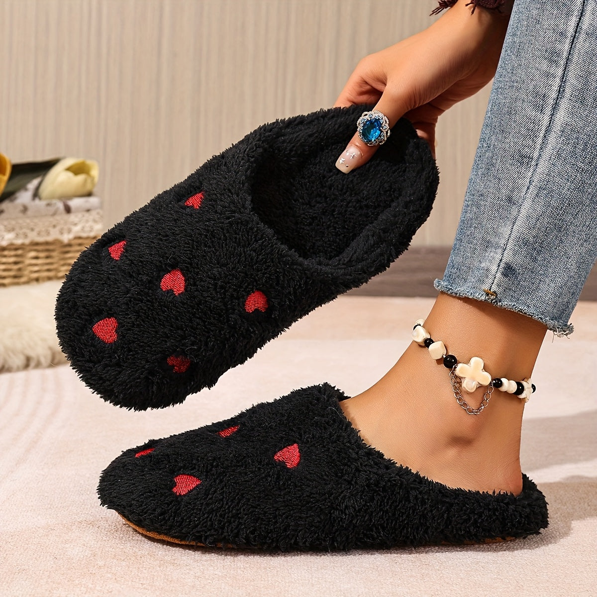 Emily™ | Ultra-Soft Heart House Slippers