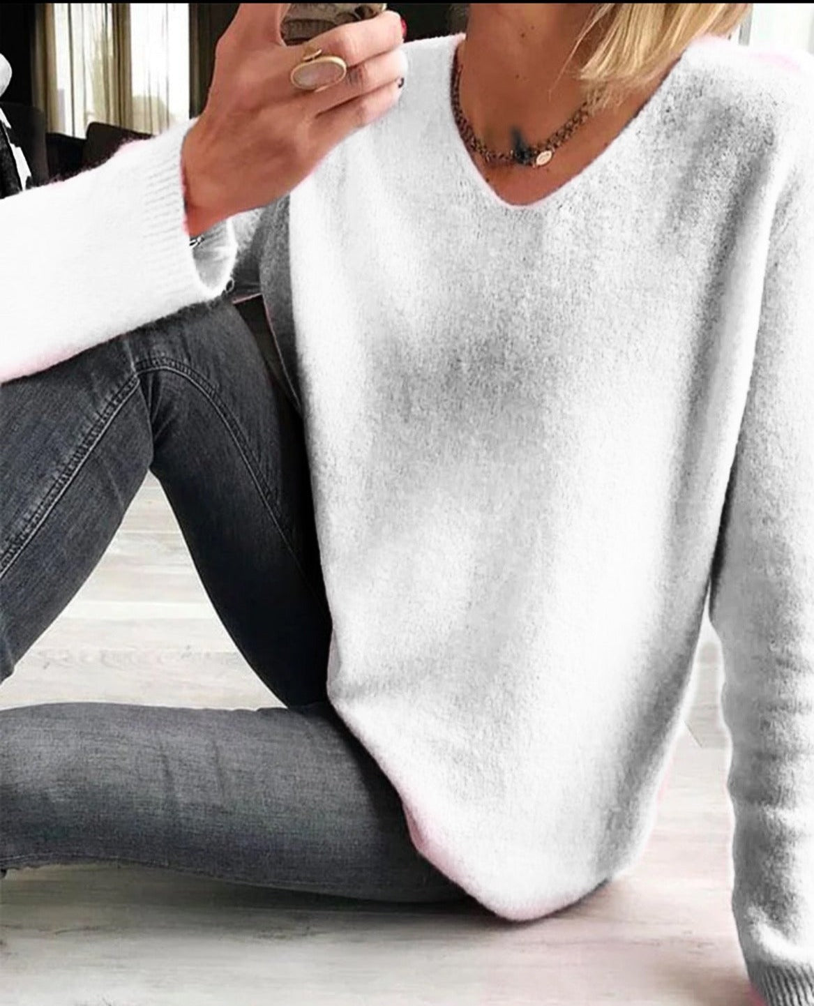 Evelina | Women's V Neck Long Sleeve Sweater