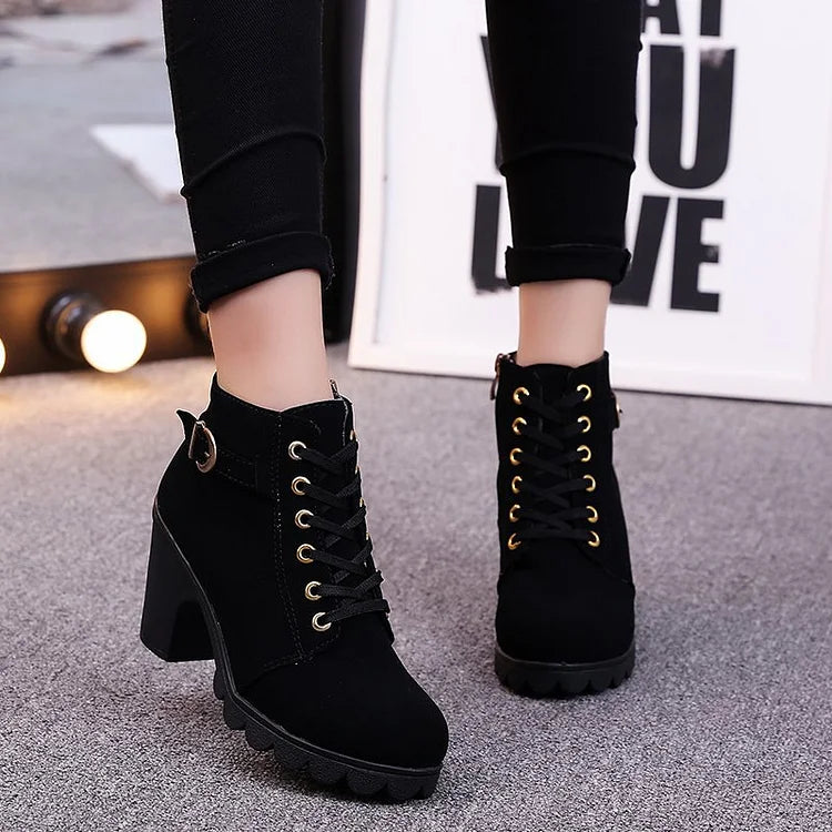 Noah | Women's Lace-Up Ankle Boots