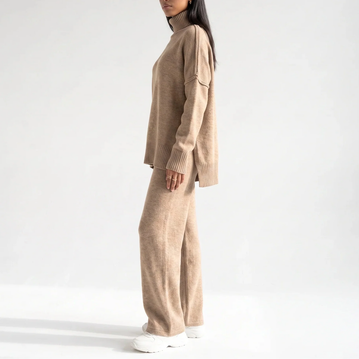 Women's Knitted Lounge Set – Turtleneck Jumper & Wide-Leg Trousers