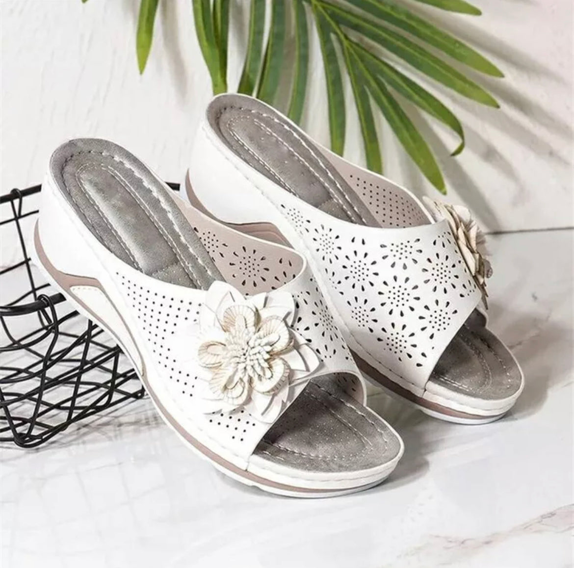 Marley™ | Leather Arch-Support Sandals