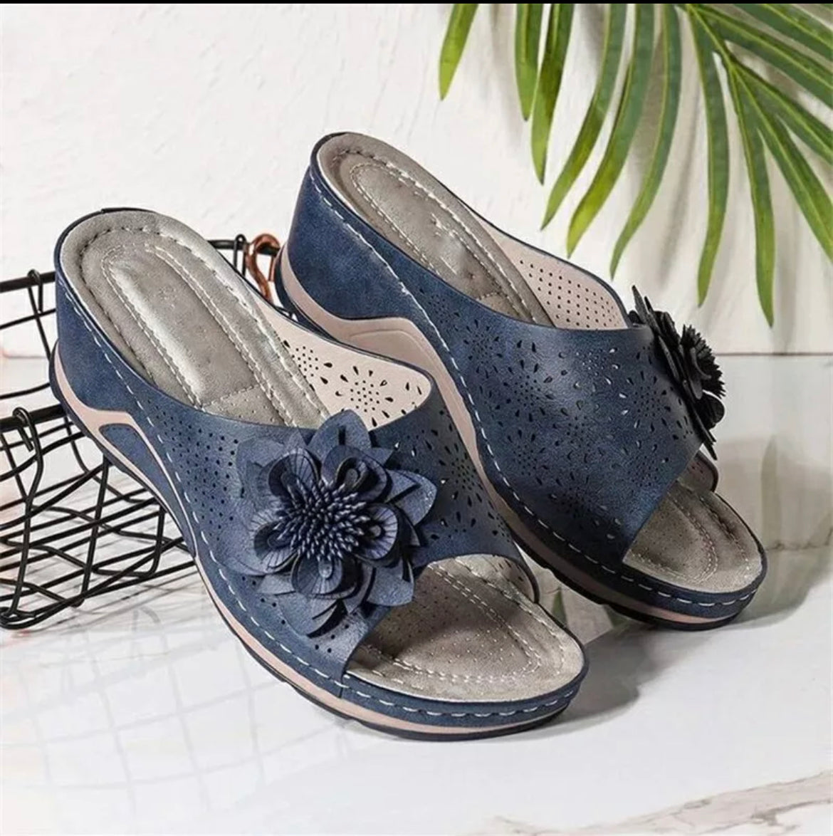 Marley™ | Leather Arch-Support Sandals