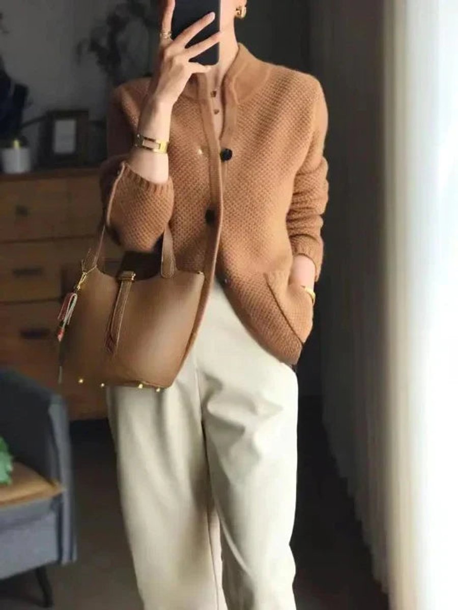Lily | Women's Cashmere Wool Button-Up Knit Cardigan