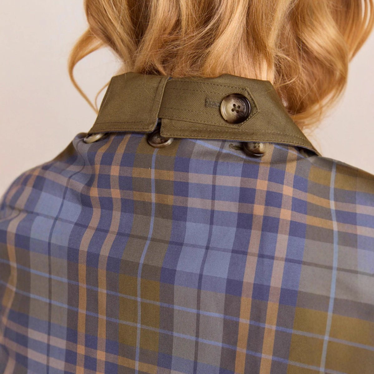 Isla | Women's Oversized Double-Breasted Trench Coat Tartan-Lined Collar